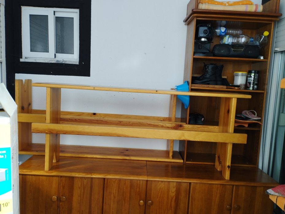 Móvel de sala e bancos para venda