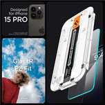 Szkło hartowane Spigen Glas.tR EZ Fit na iPhone 15 Pro - 2 szt.