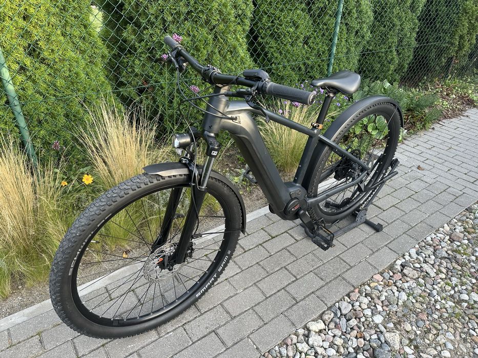 Sprzedam rower elektryczny Cube Smart Bosch