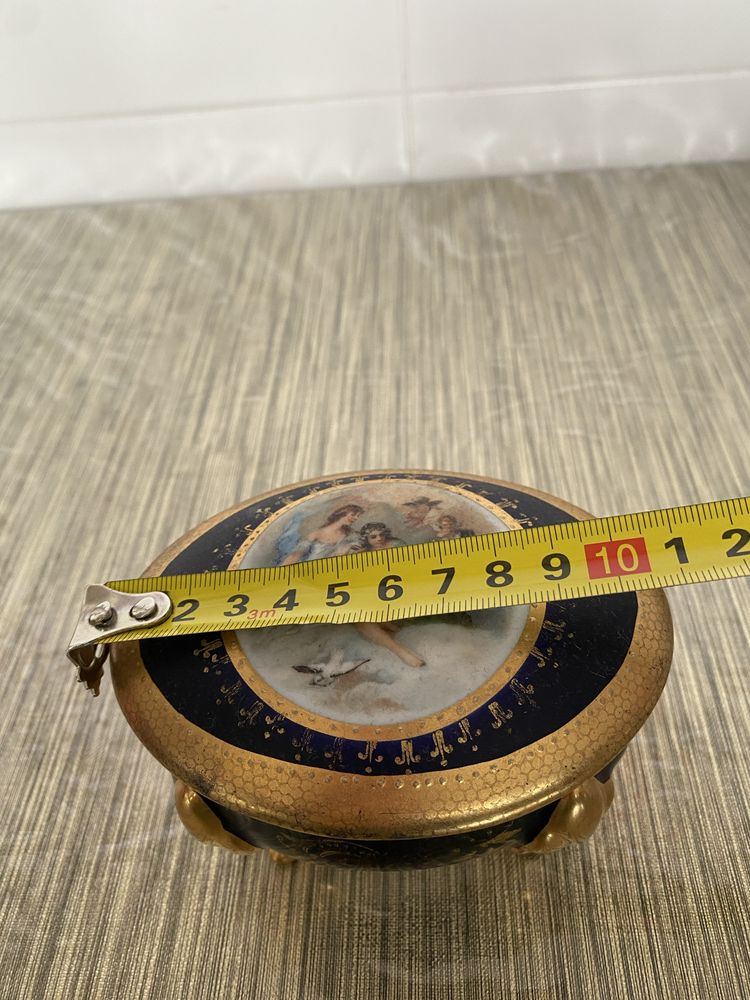 Caixa de porcelana vitage