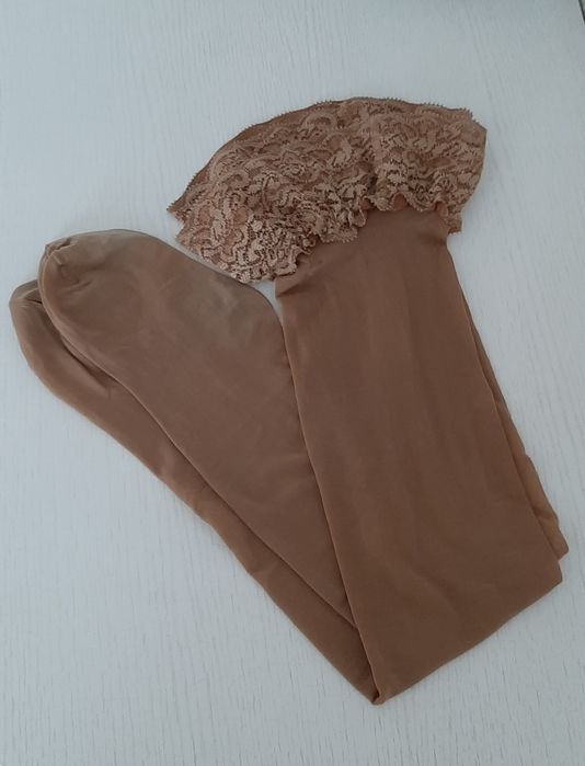 Чулки с кружевной резинкой