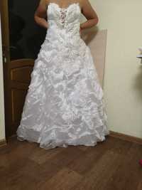 Свадебное платье 48р