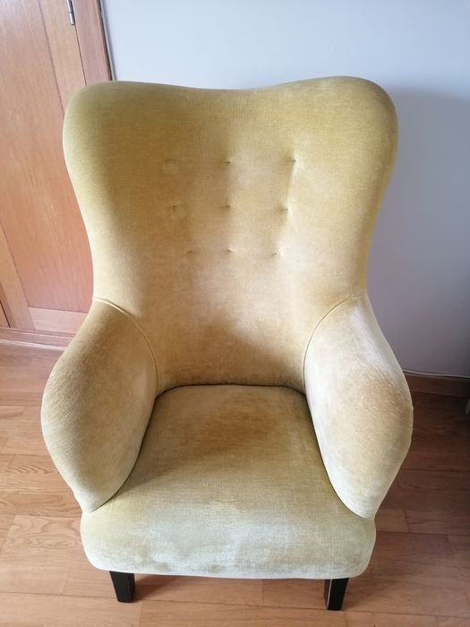 Cadeirão/Poltrona em veludo