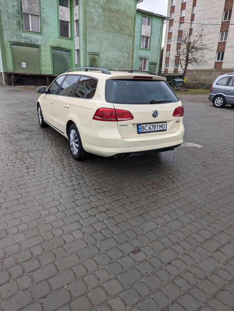 Народний автомобіль Passat  b 7