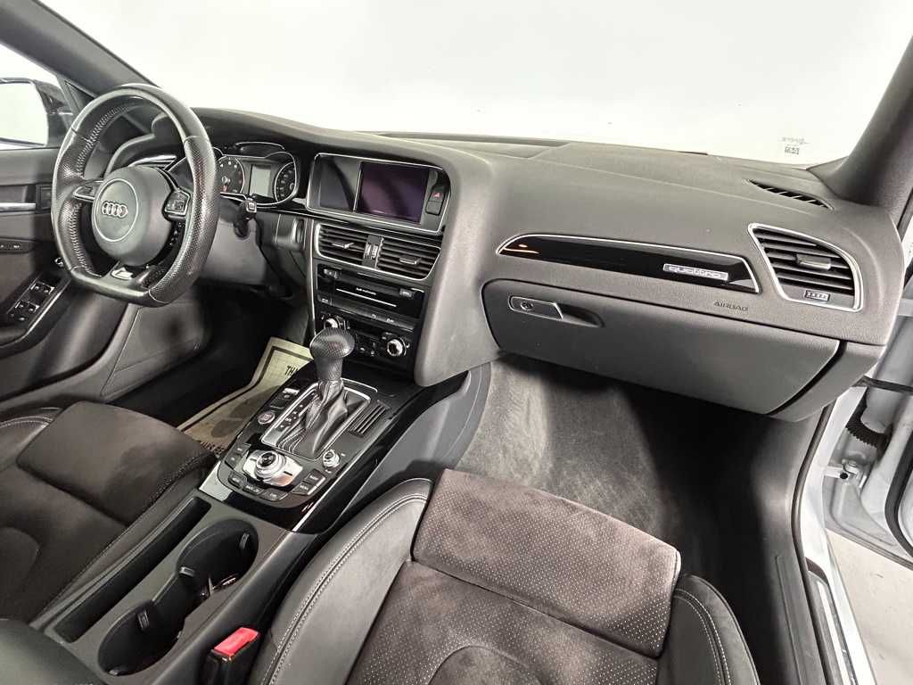 2015 Audi A4 Premium на дизелі