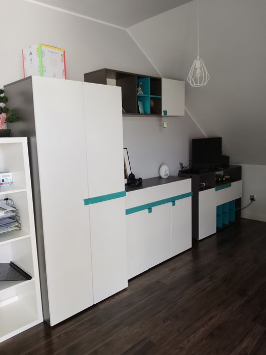 Meble młodzieżowe łóżko 140 biurko