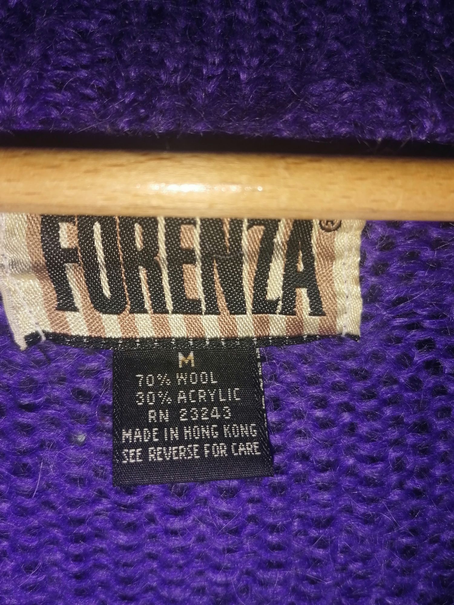 Sweter-kardigan, zapinany na guziki