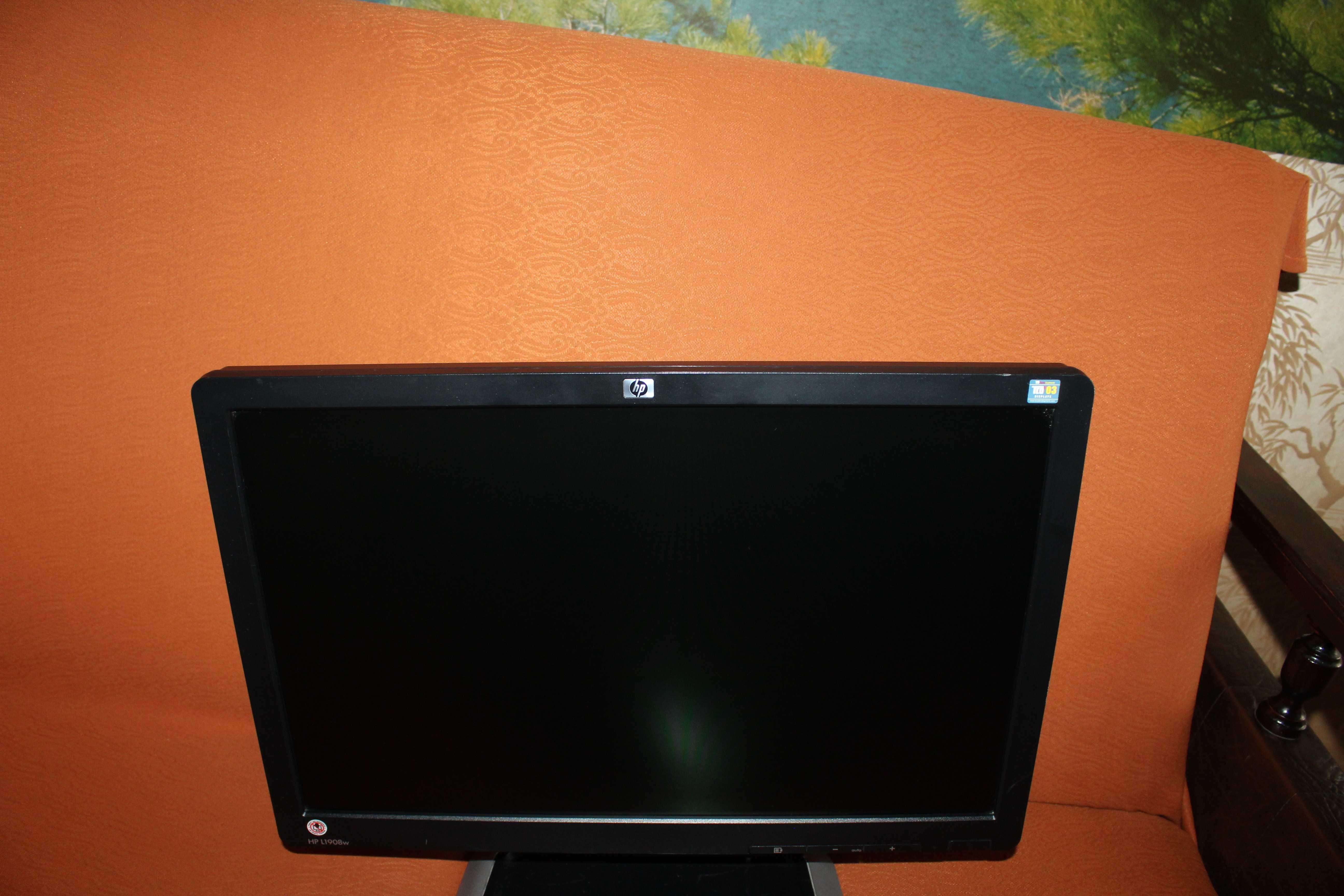 Monitor HP L1908w Używany + kabel zasilający