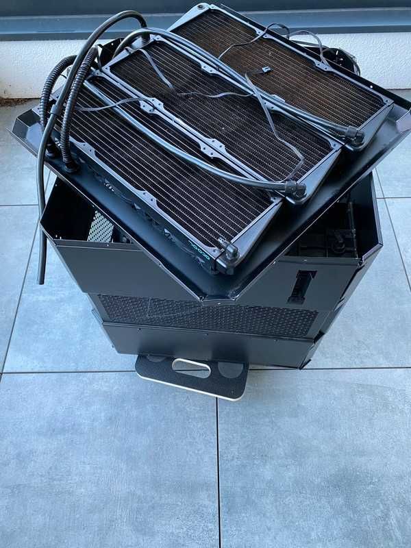 Alphacool Mining Cube 300 – porządna obudowa