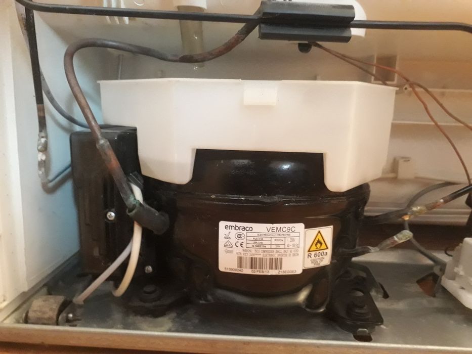 Холодильник Liebherr CBNPes 5156. Виготовлений в Австрії