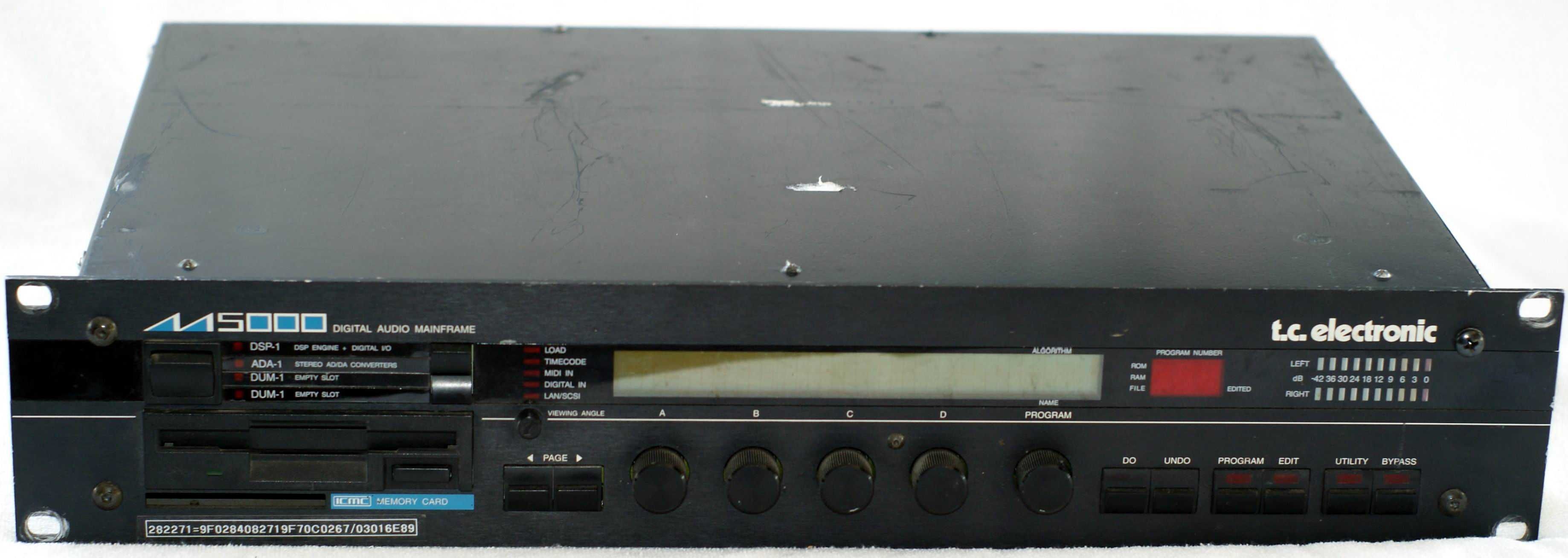 M5000 TC Electronic - Cyfrowy procesor dźwięku