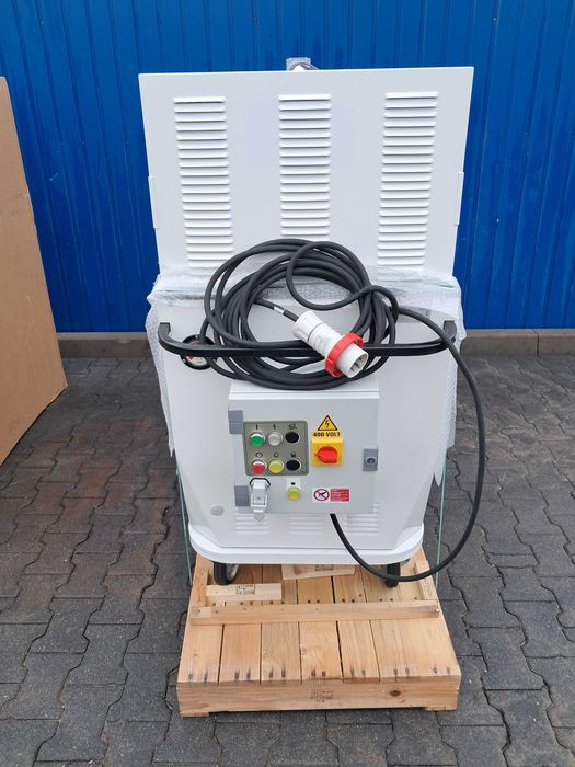 Odkurzacz przemysłowy NILFISK 3507W R | CFM  320 421 R 302 KARCHER