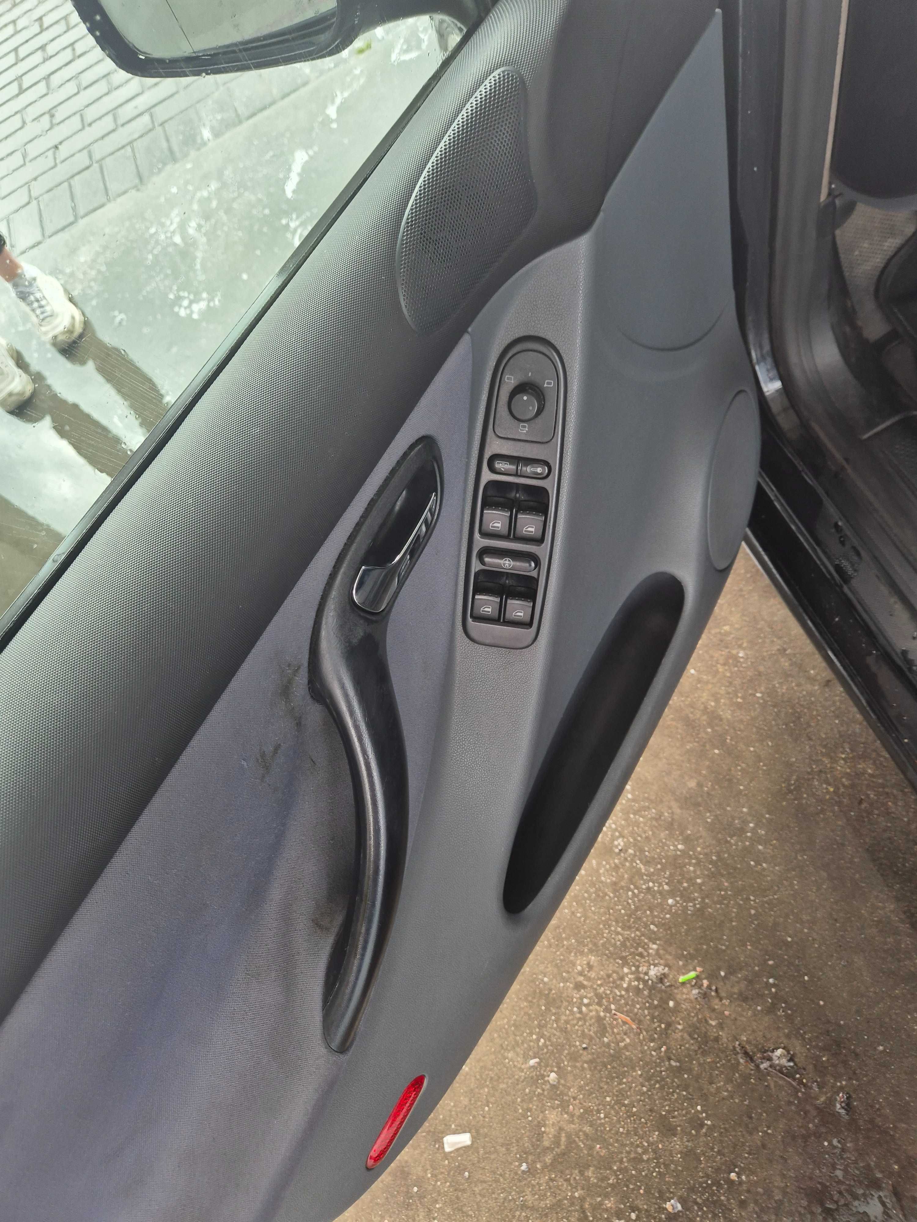 Seat Leon 1.6 Benzyna