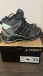 Jak NOWE buty Adidas terrex eastrail mid gtx w