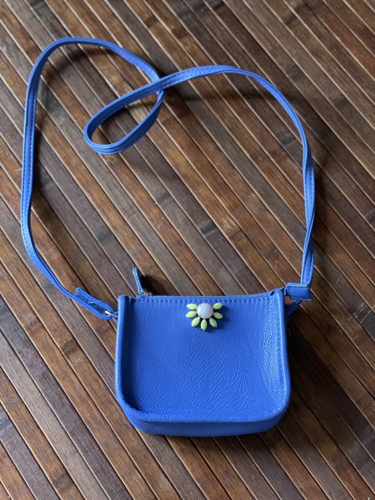 Bolsa para criança em azul (COMO NOVA)