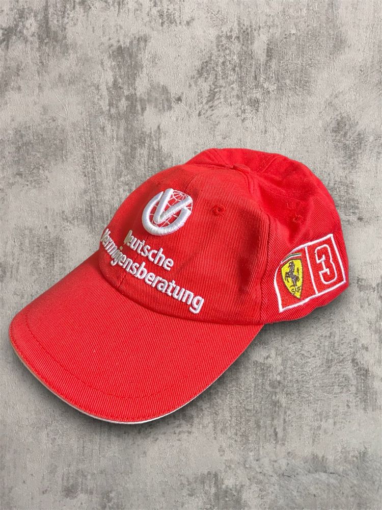 Czapki ferrari schumacher f1 oryginalne