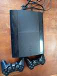 PS3 super slim przerobiona PKGI. Plus dwa pady