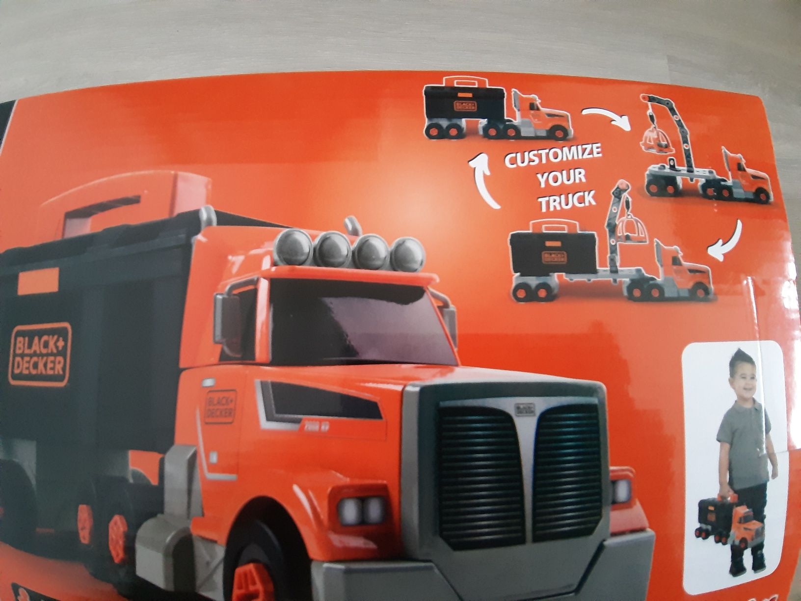 Smoby Black & Decker ciężarówka narzędzia dźwig 3w1 nowe