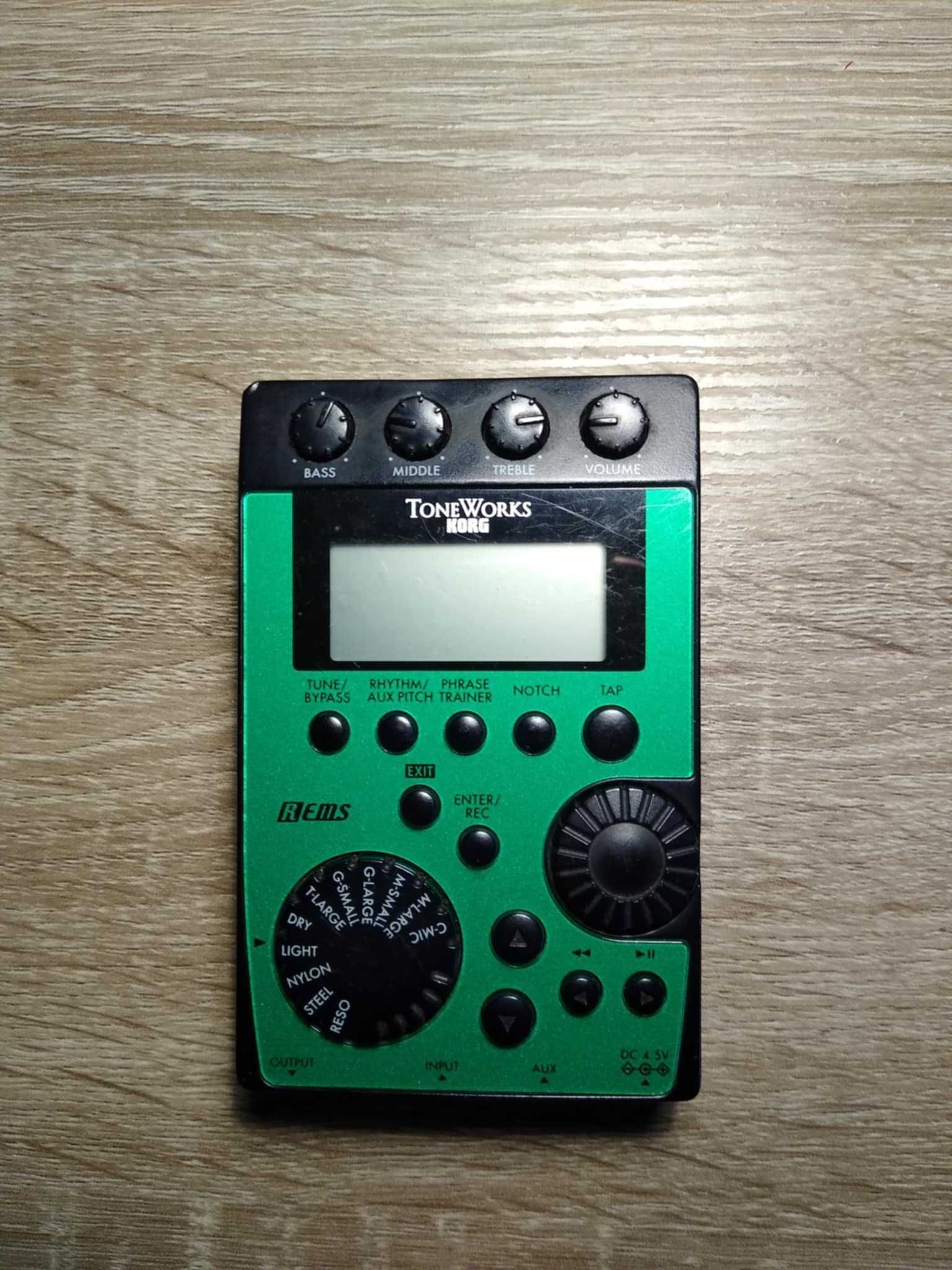 PX4A Multiefekt gitarowy firmy KORG