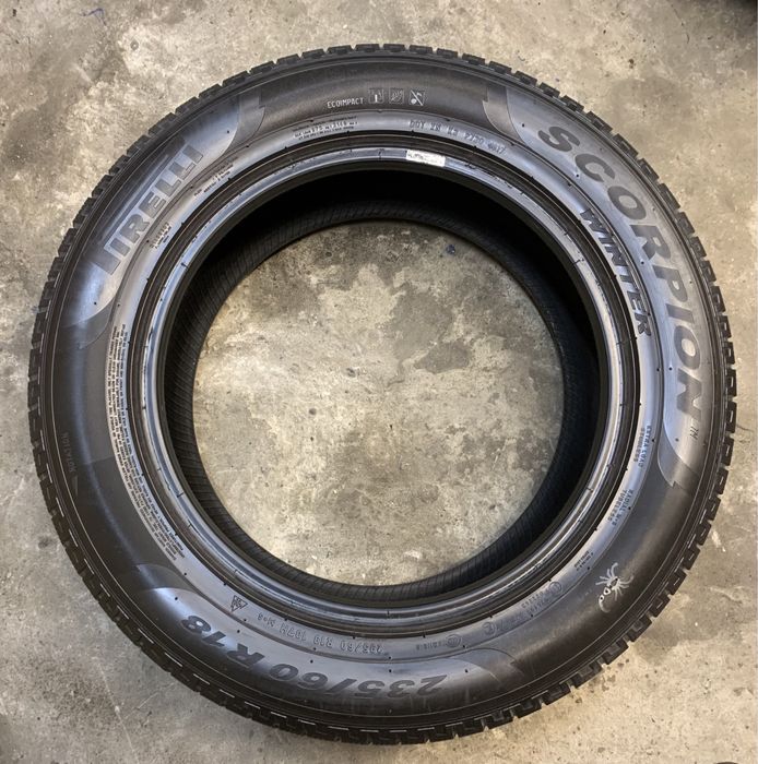 Шини Pirelli Scorpion Winter 235/60 R18