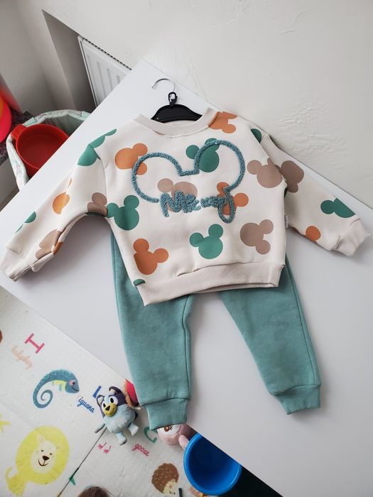 Костюм дитячий на флісі 92 розмір