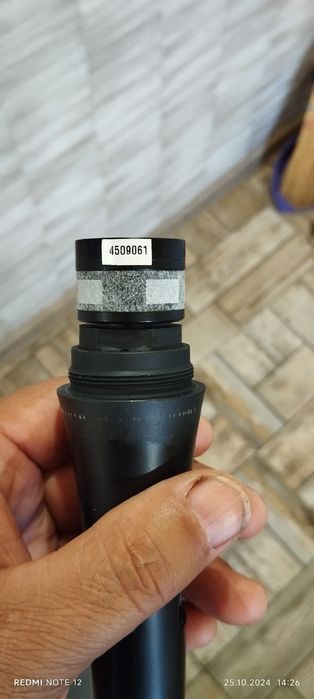 Микрофон вокальный RCF