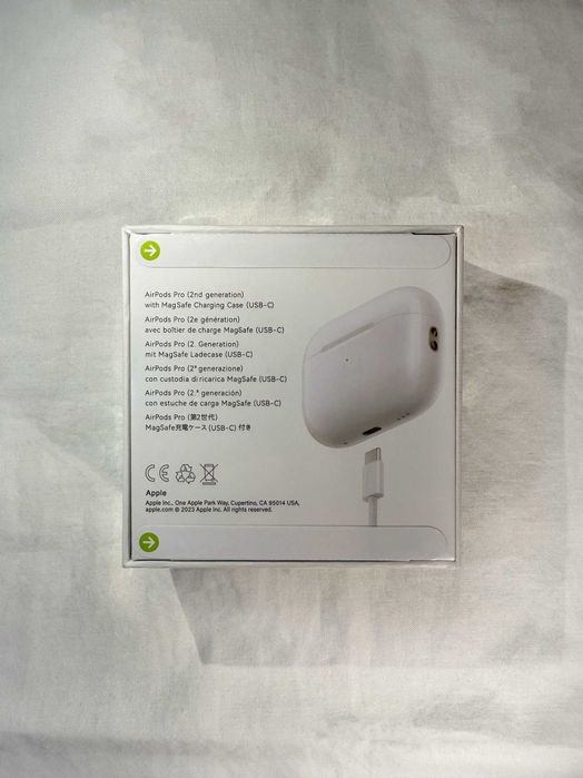 AirPods Pro 2 — Lux Edition (Lightning / USB-C)