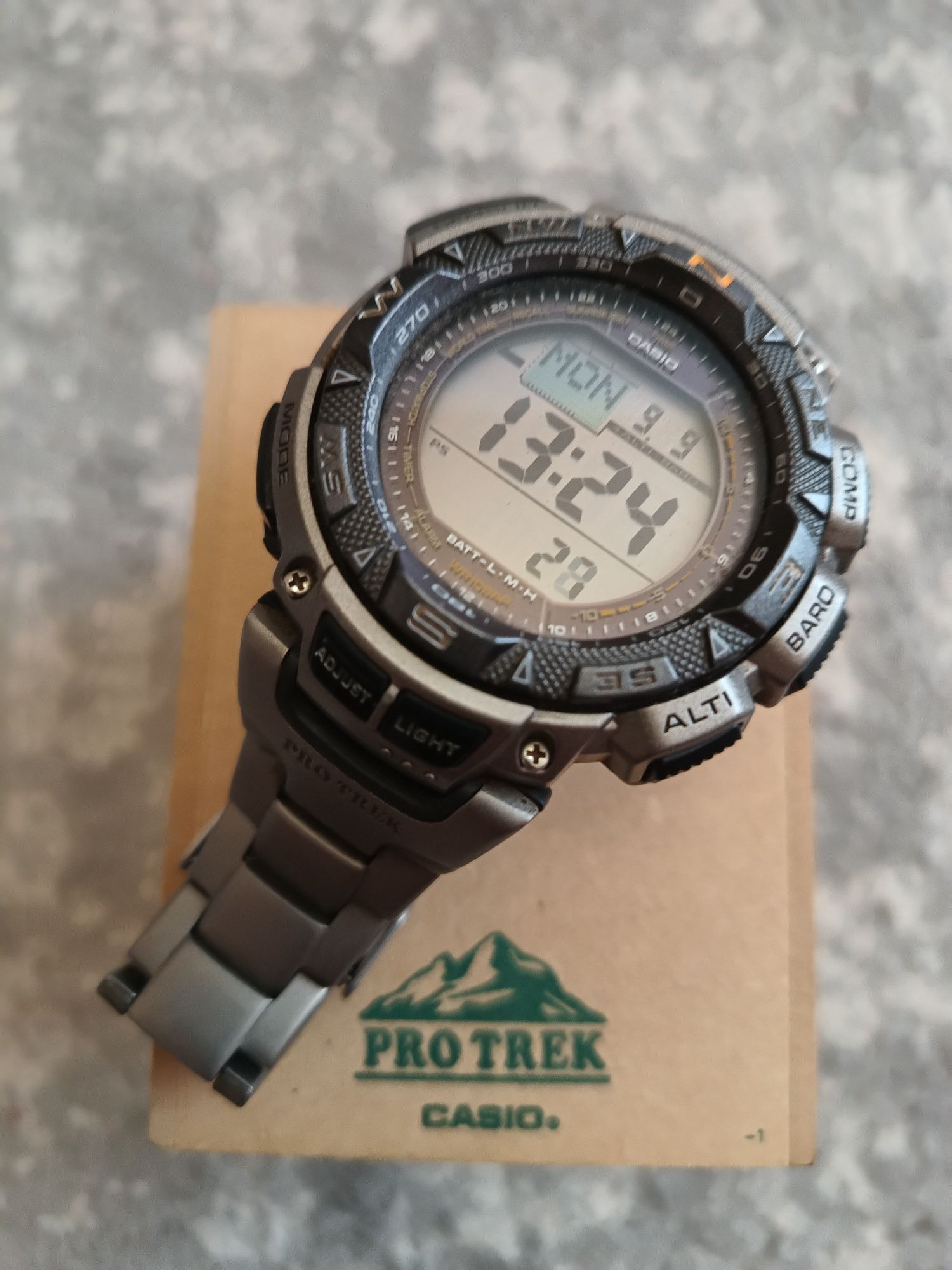 Часы Касио Casio Pro Trek 240Т  7ER