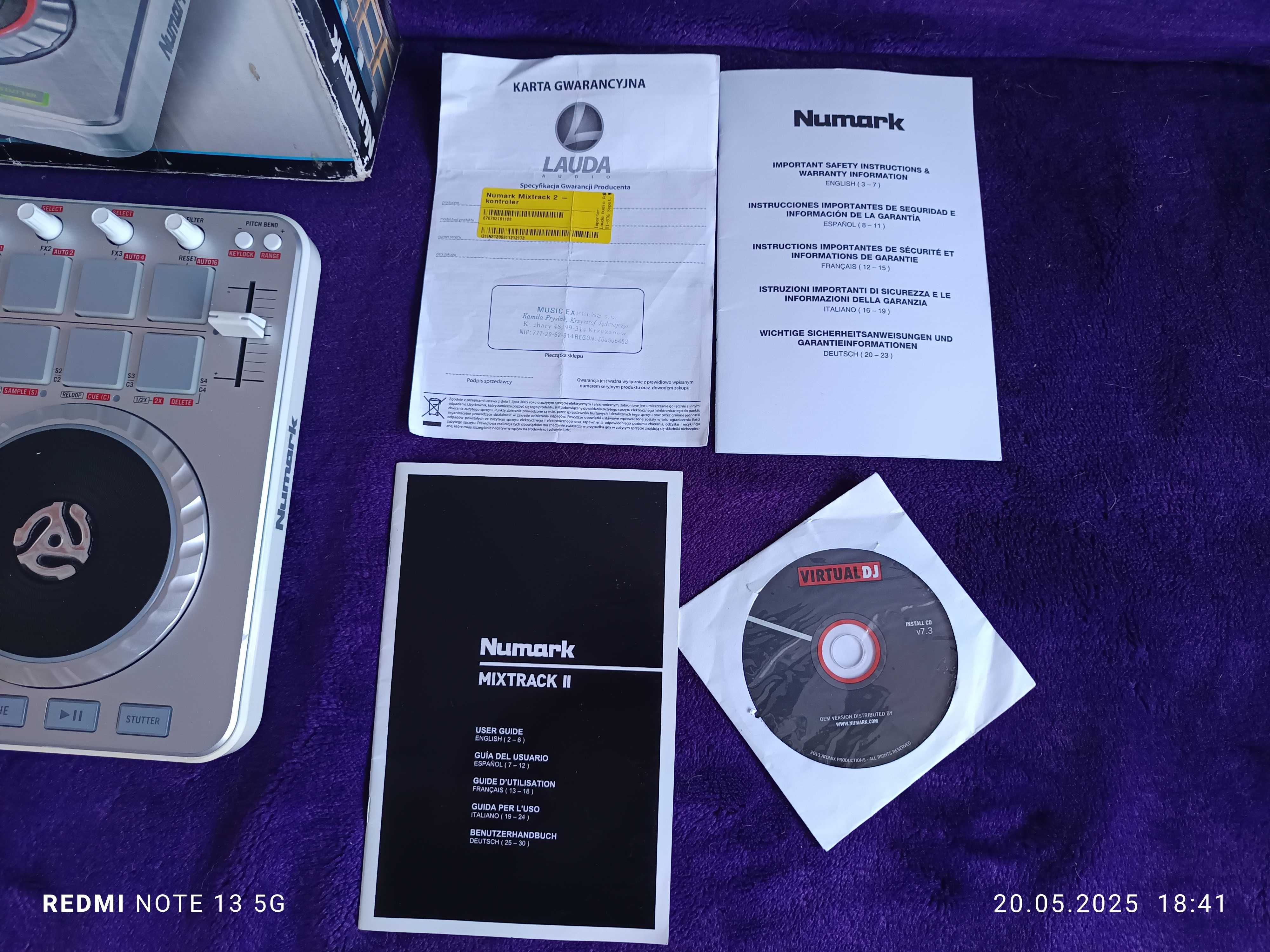 Konsola Dla Mobilnego DJ - Numark Mixtrack II