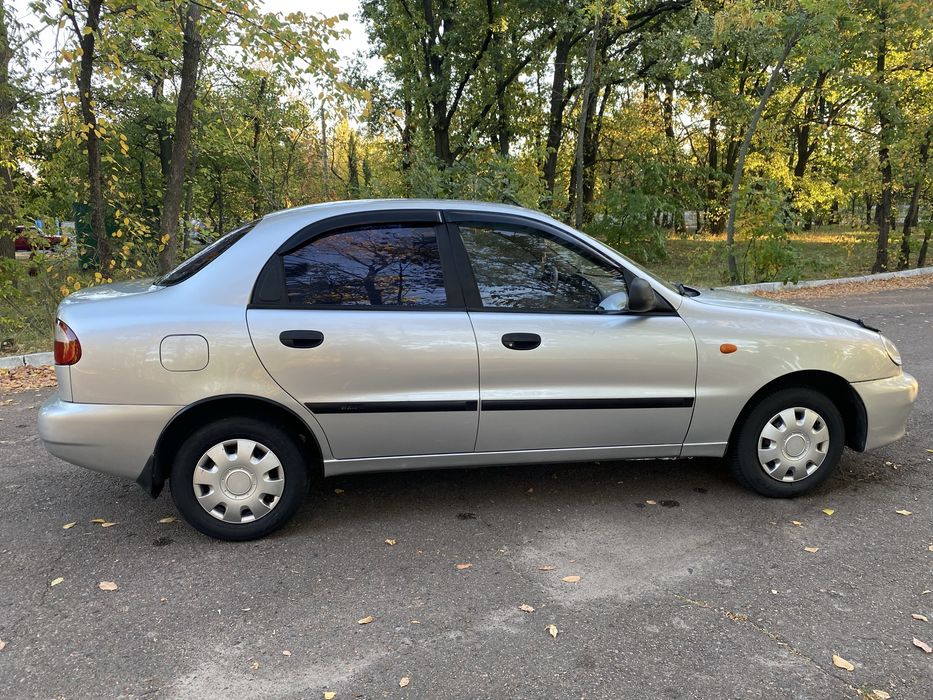 Автомобіль Daewoo Lanos 1.6 авто део ланос заз