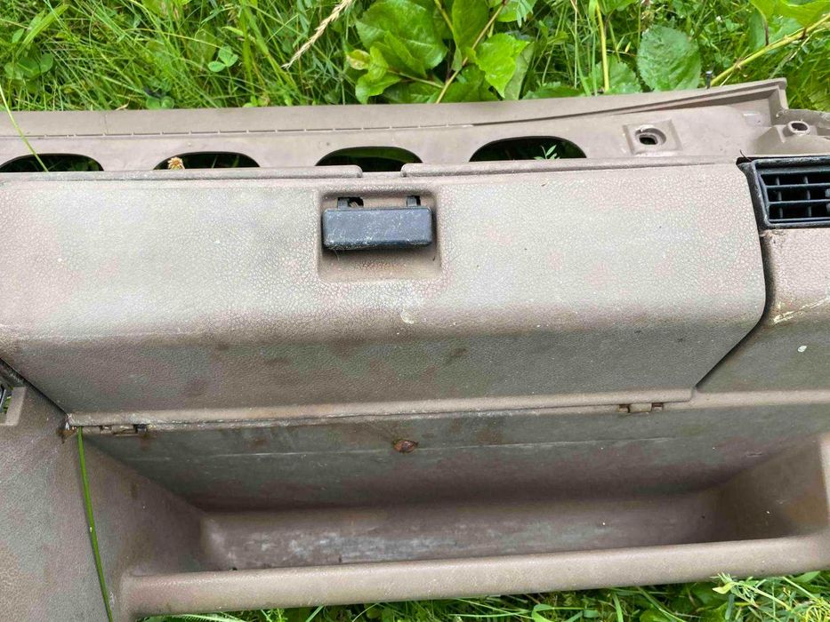 Кришка бардачка ВАЗ 2108 2109 класика жигули