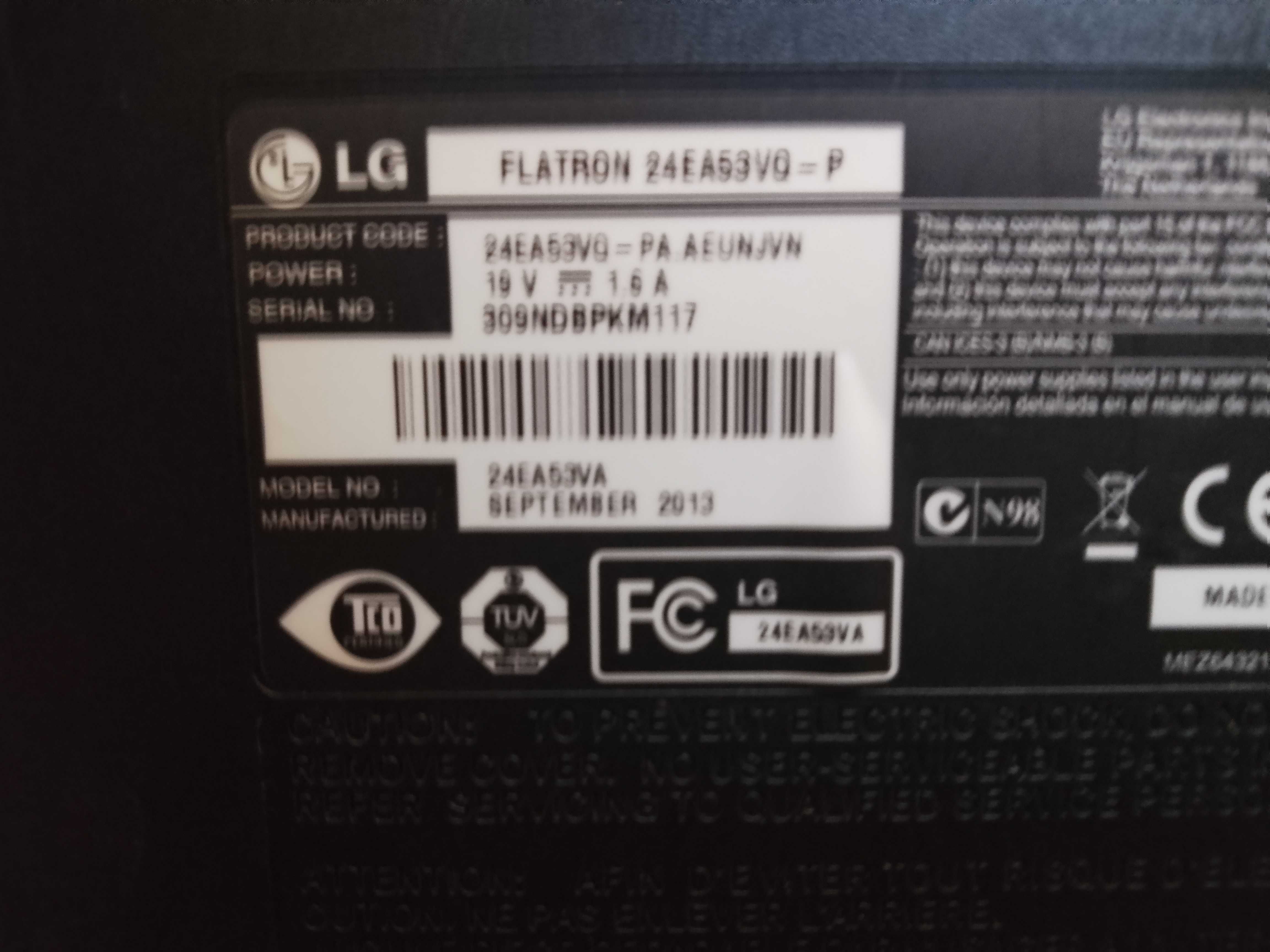 3xMonitor (Uszkodzone). LG Flatron 24EA53VQ-P, Hyundai 19", CRT 15".