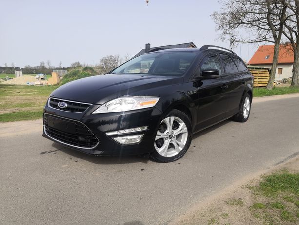 Ford Mondeo Lift, po opłatach celno skarbowych.