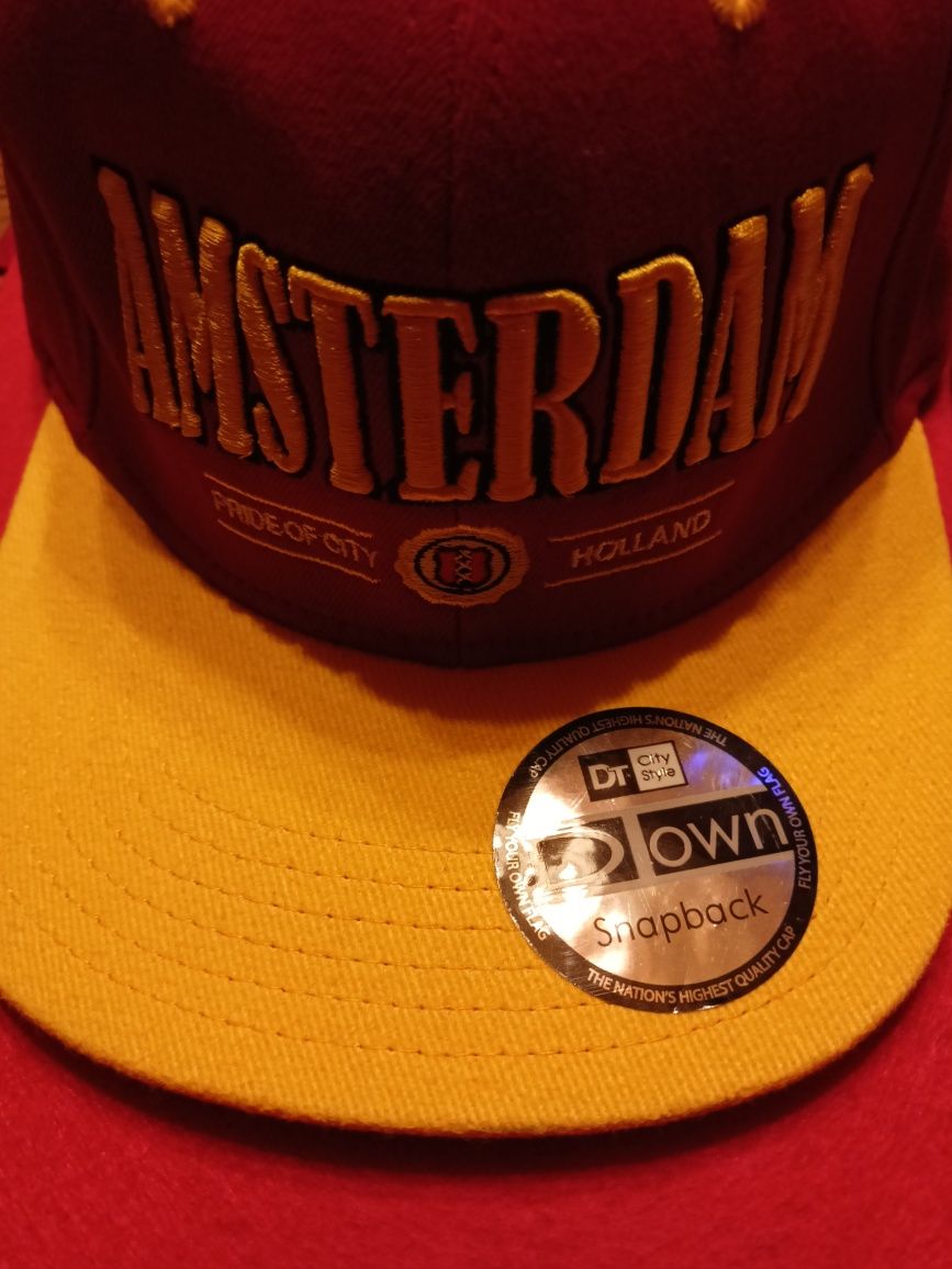 Czapka z daszkiem Snapback