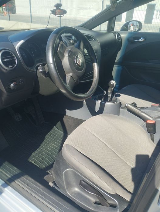 Продам seat leon 2005