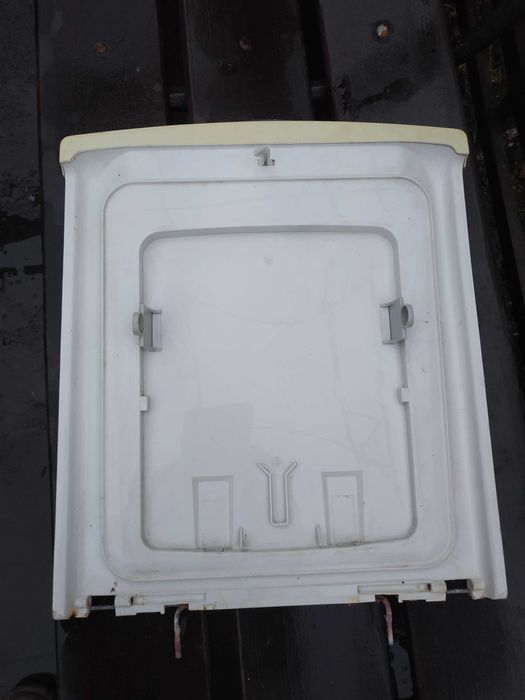 верхня дверцята пральної машинка Whirlpool AWT2290