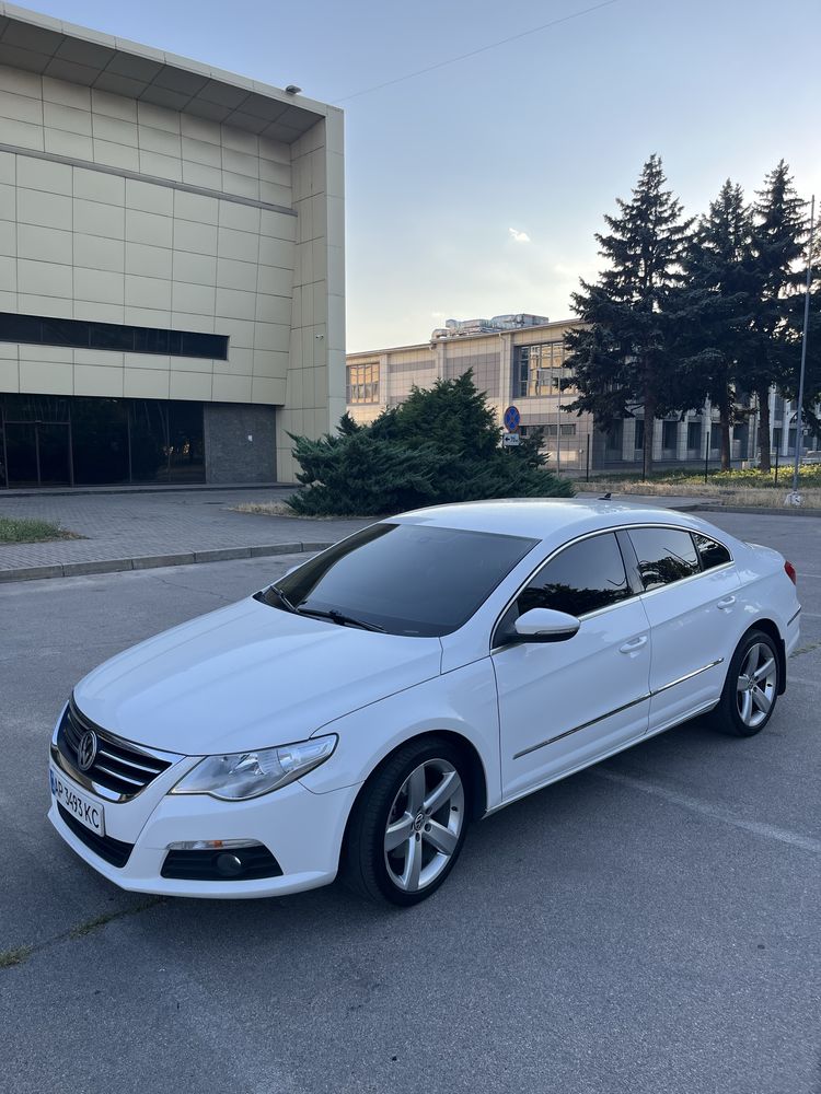 Volkswagen CC у відмінному стані!