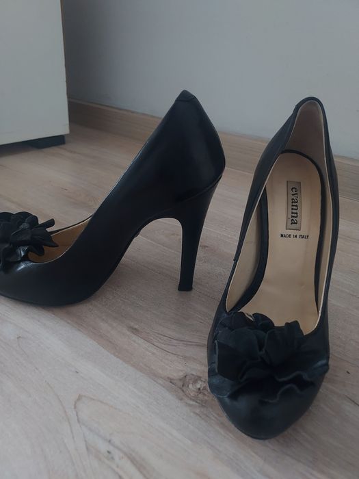 Buty na obcasie 35 rozmiar szpilki