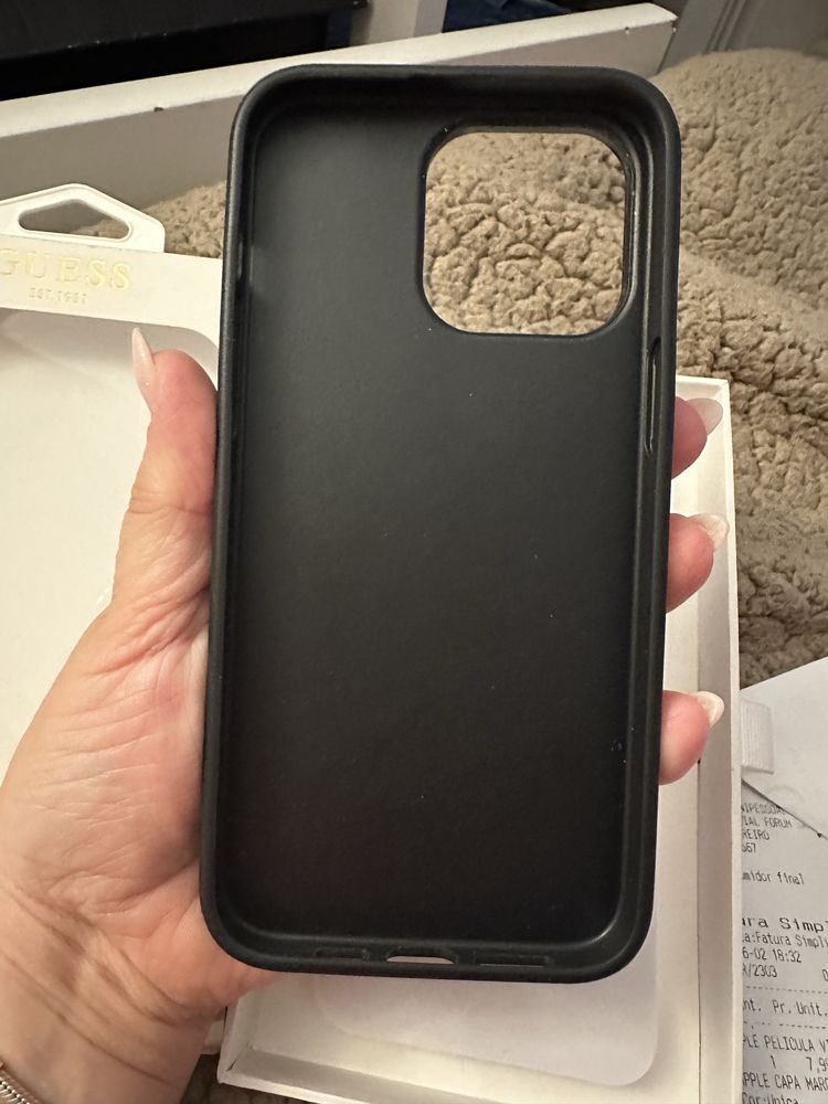 Vendo capa Guess para Iphone 15 Promax