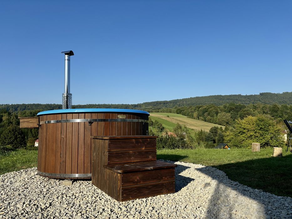 Domekl na Sylwestra z jacuzzi sauną w Bieszczadach