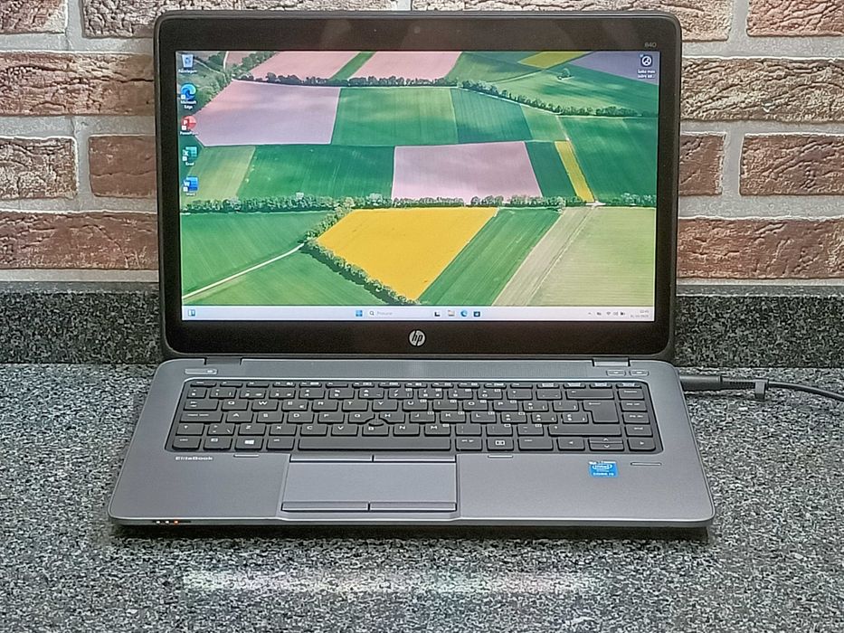 HP Elitebook 840 G1 core i5 SSD 240gb RAM 12gb