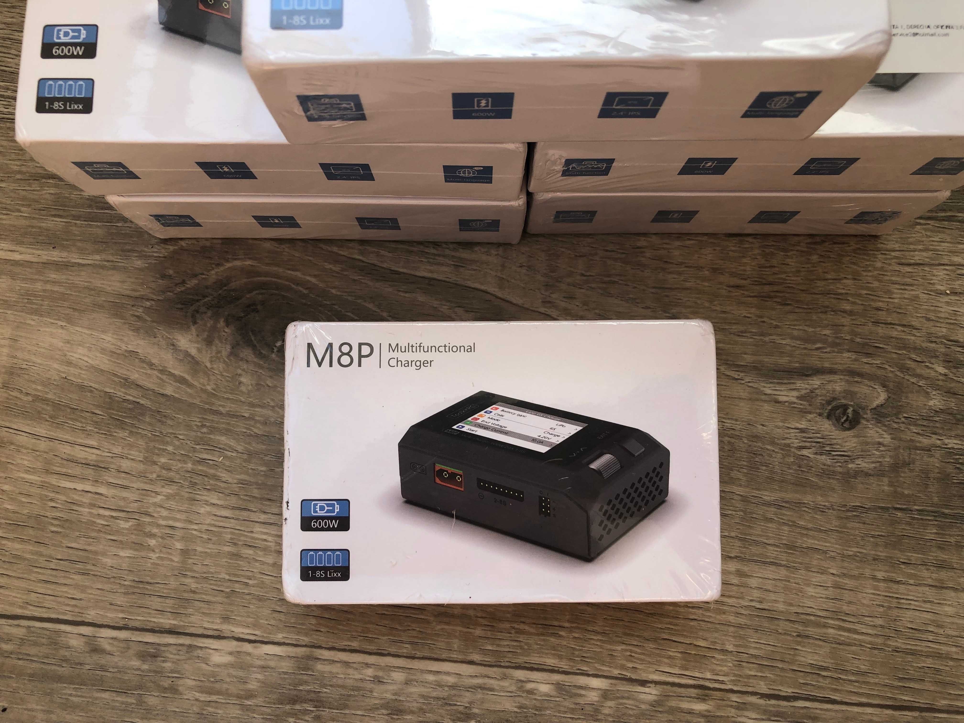ToolkitRC M8P зарядка для дронів, баток до 8S, 600W працює з сигналами