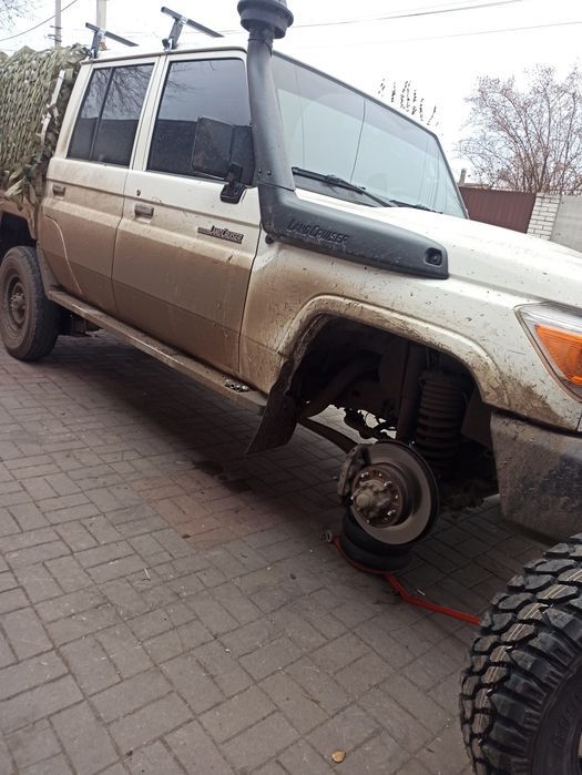 Диски 6*139.7 до пікапів ЗСУ 2000грн шт з шинами