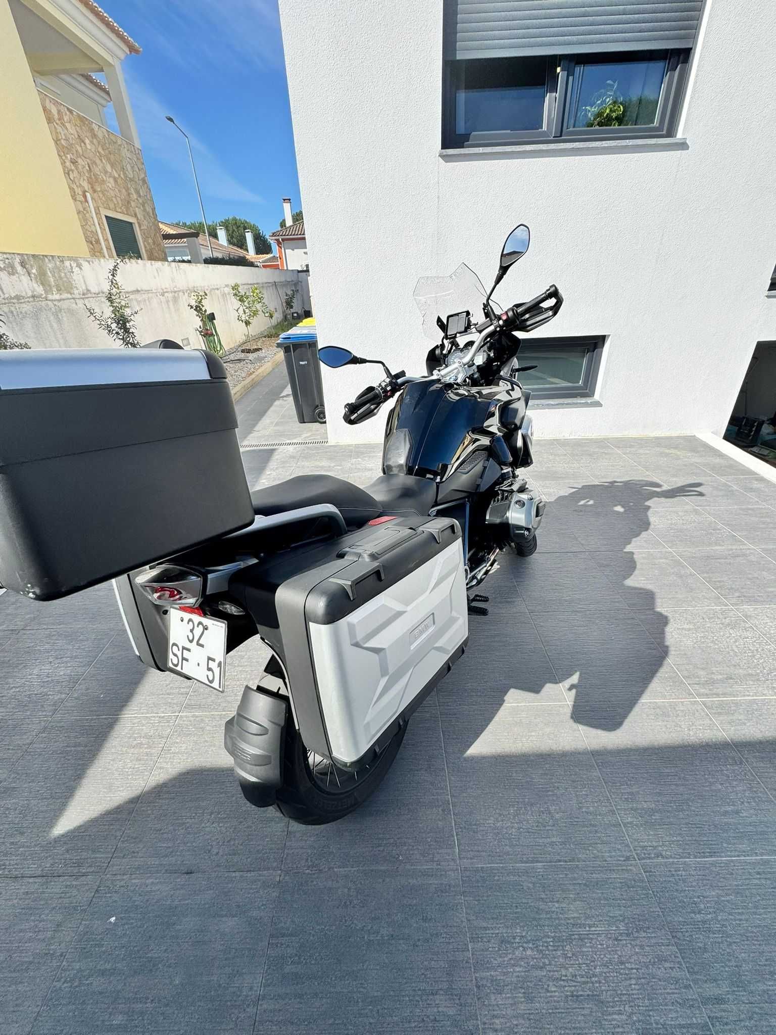 Vendo BMW Triple Back GS 1200 com os 3 PACKS