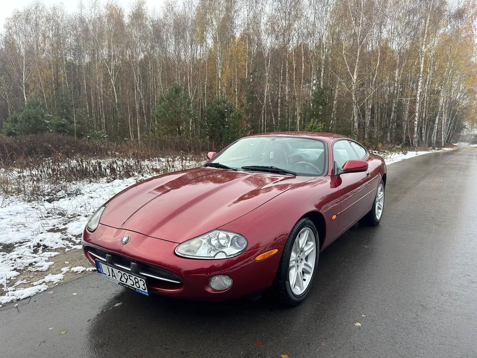 Jaguar XK8