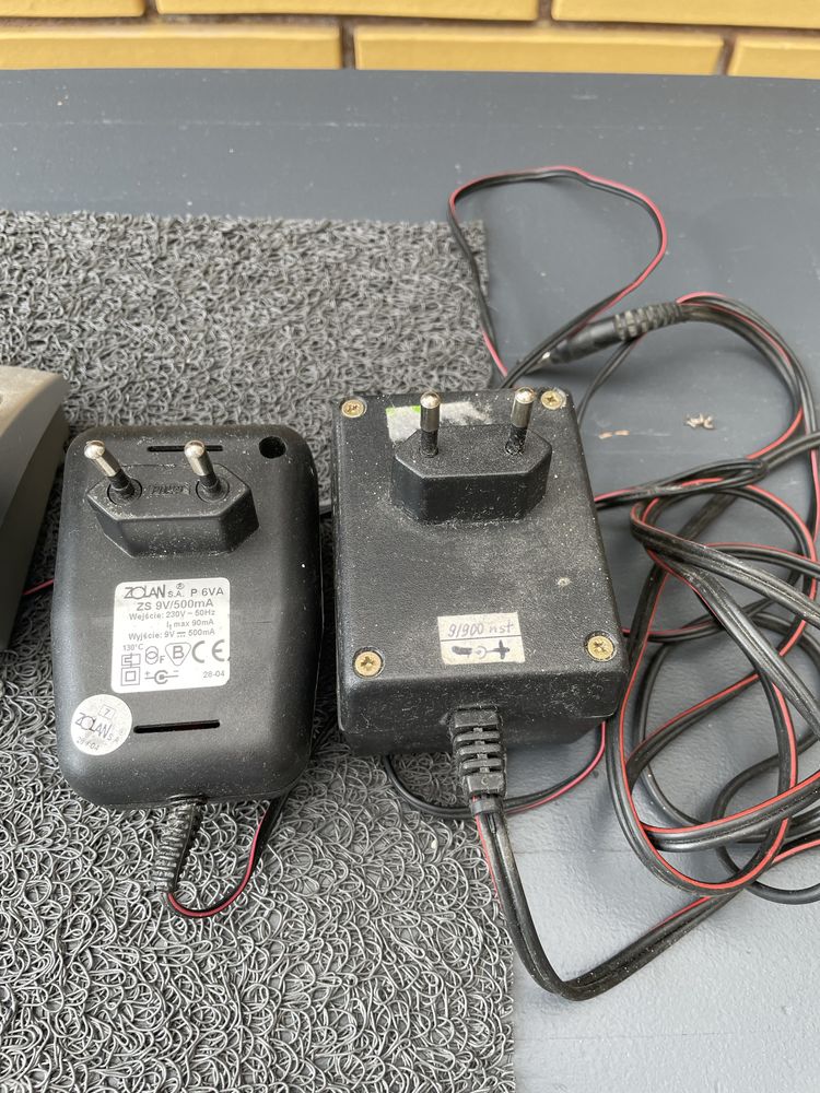 Telefon stacjonarny Panasonic z dwiema słuchawkami
