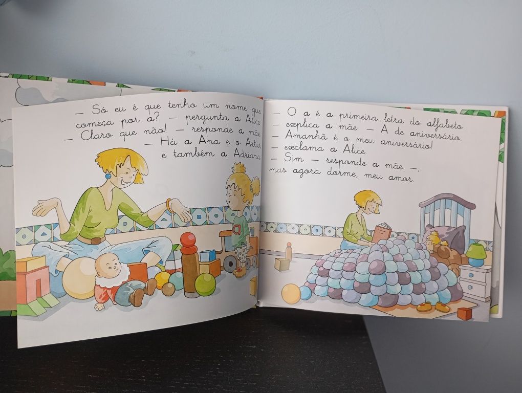 Livro A de Alice
