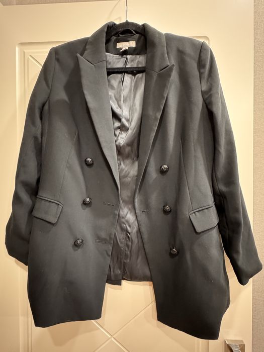 Одяг в хорошому стані