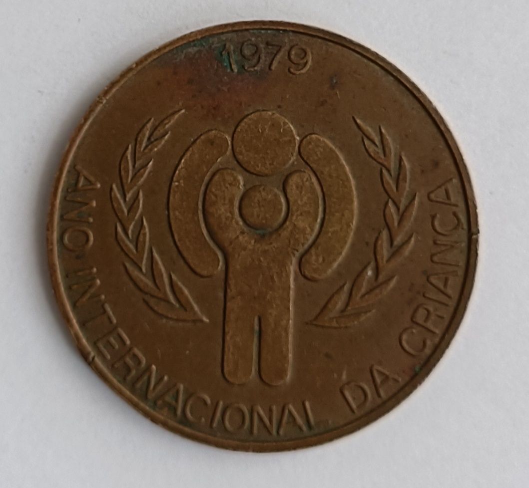 Moedas comemorativas de 1966 e 1970. Medalha de 1979