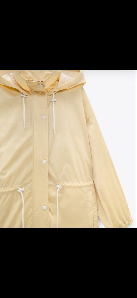 стильний довгий плащ від Zara